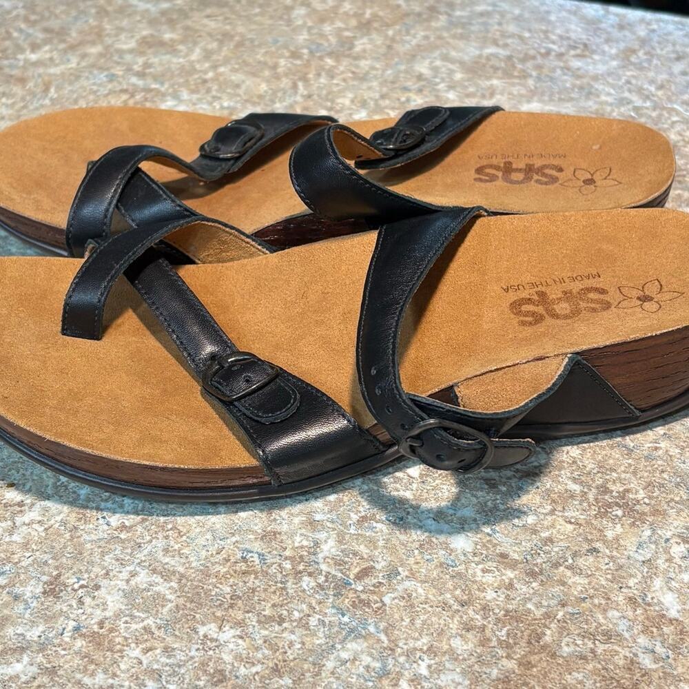 SAS Shelly Brown & Black Toe Loop Leather Sandal Slides Shoes Size 8 Wide - Picture 8 of 11